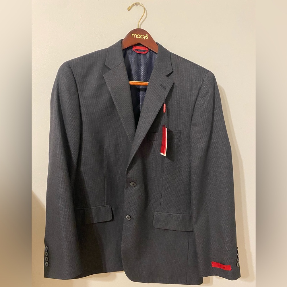 NWT Men's dark navy two button Suit jacket, blazer, 42R